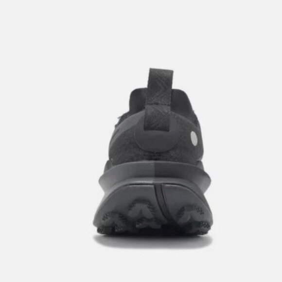 Nike ZoomX Zegama Trail Shoes Mens Black Gray Vibram MegaGrip - Picture 2 of 6